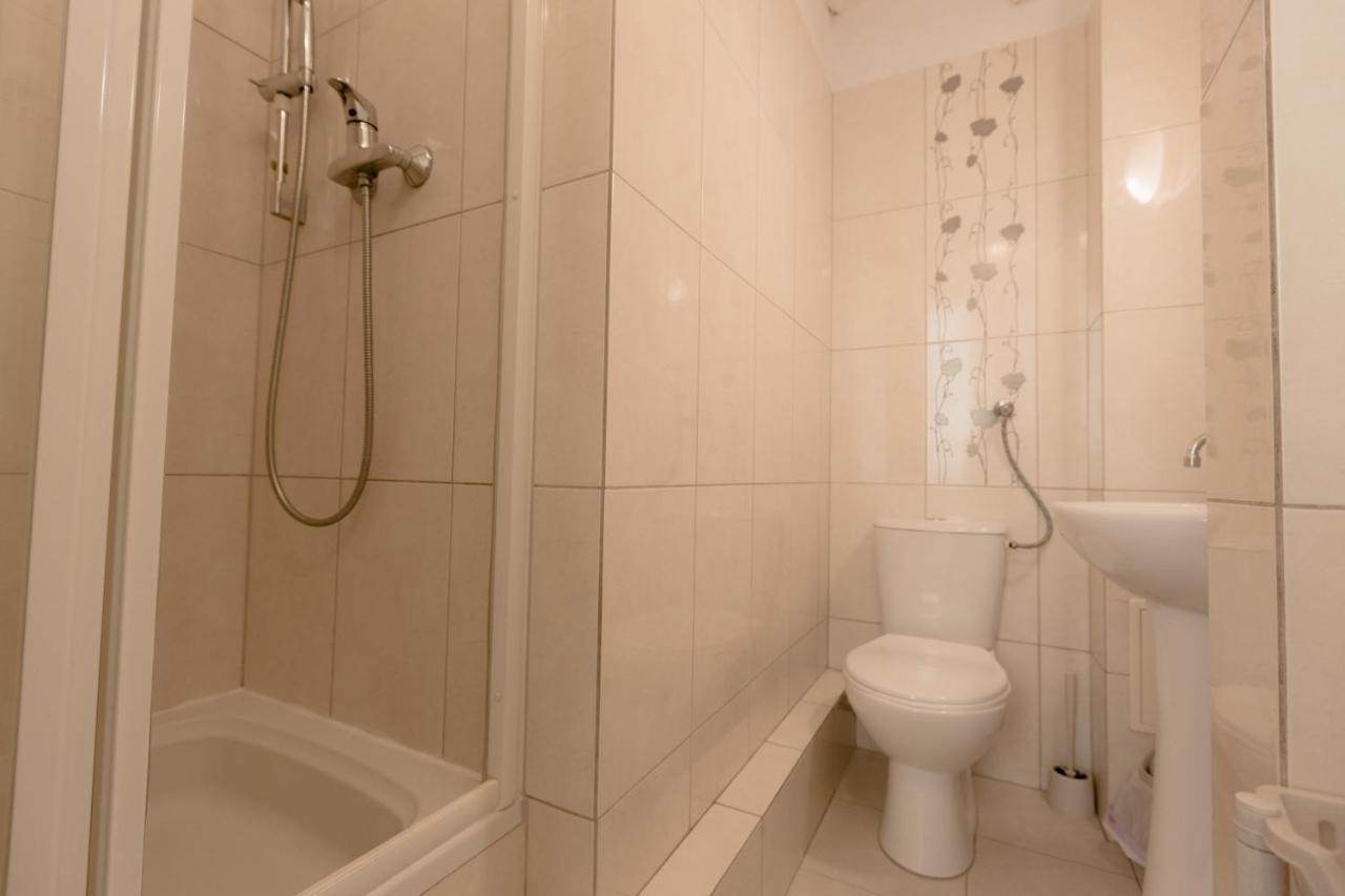Hidden Peak - Guestrooms Kwatera prywatna *