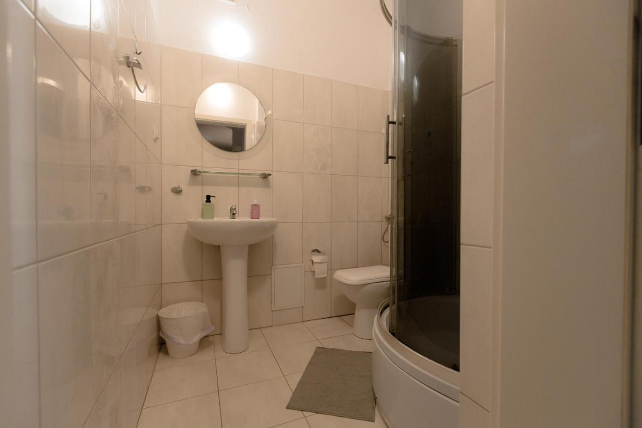 Hidden Peak - Guestrooms Kwatera prywatna *